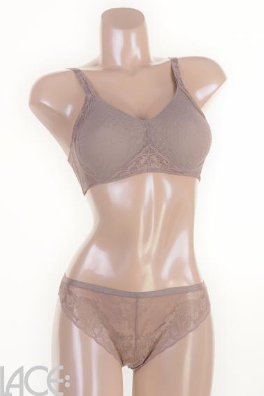 Triumph - Shape Magic wire Rio Slip