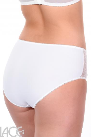 Nessa - Taillenslip - Nessa Mamma 01