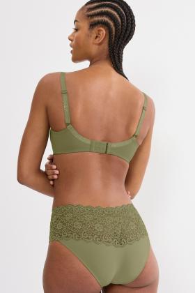 Triumph - Amourette Minimizer BH D-H Cup