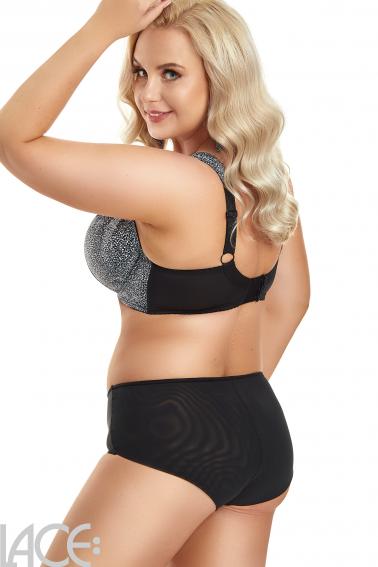 Nessa - Taillenslip - Nessa 22