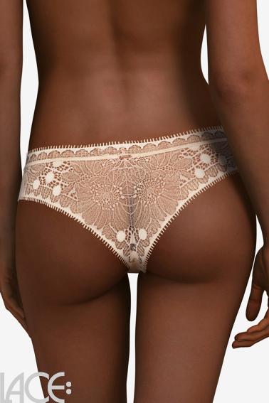 Chantelle - Day to night String