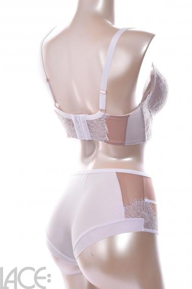 Ava - Taillenslip - Ava 01