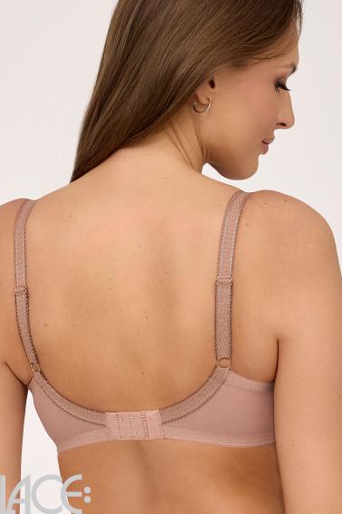 Ava - Aussenträger-BH - Wattiert - G-J Cup - Ava 47
