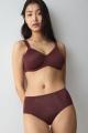 Triumph - Essential Minimizer BH D-G Cup Triumph - Essential Minimizer BH D-G Cup