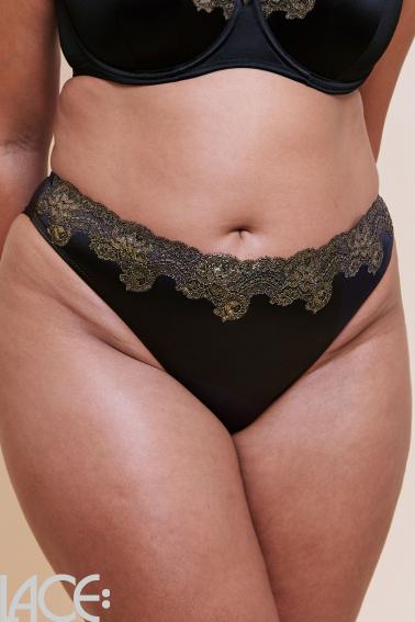 Curvy Kate - Boost Lace Brasilianischer String
